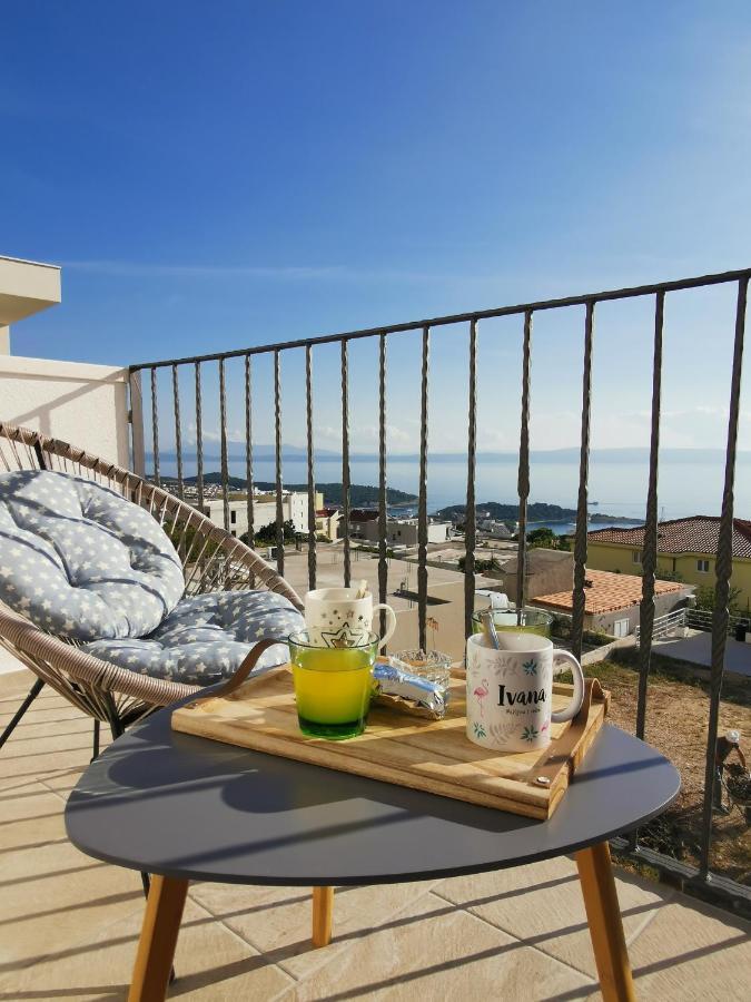 Charming Studio - Apartment Makarska Exteriör bild